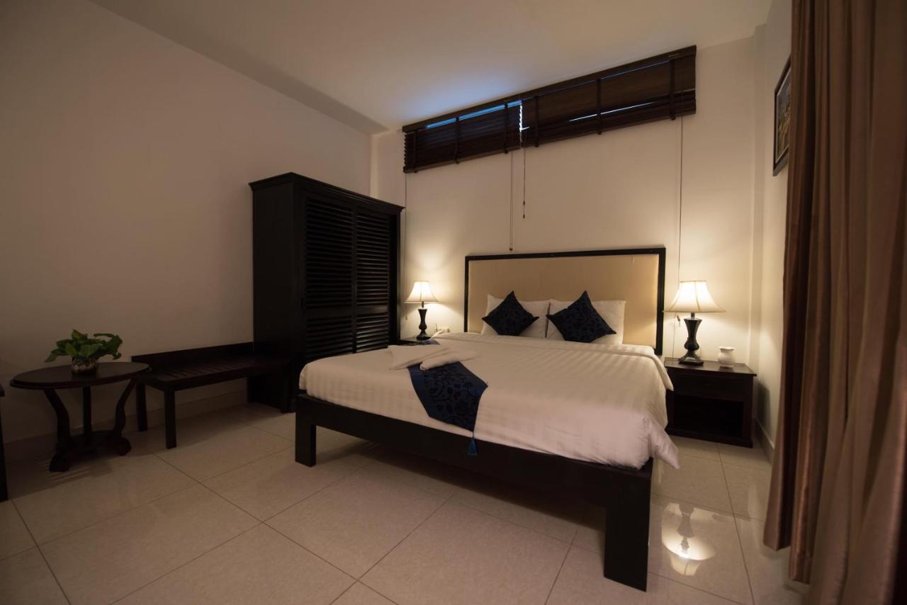 Homesyn Hotel Phnom Penh Exterior foto