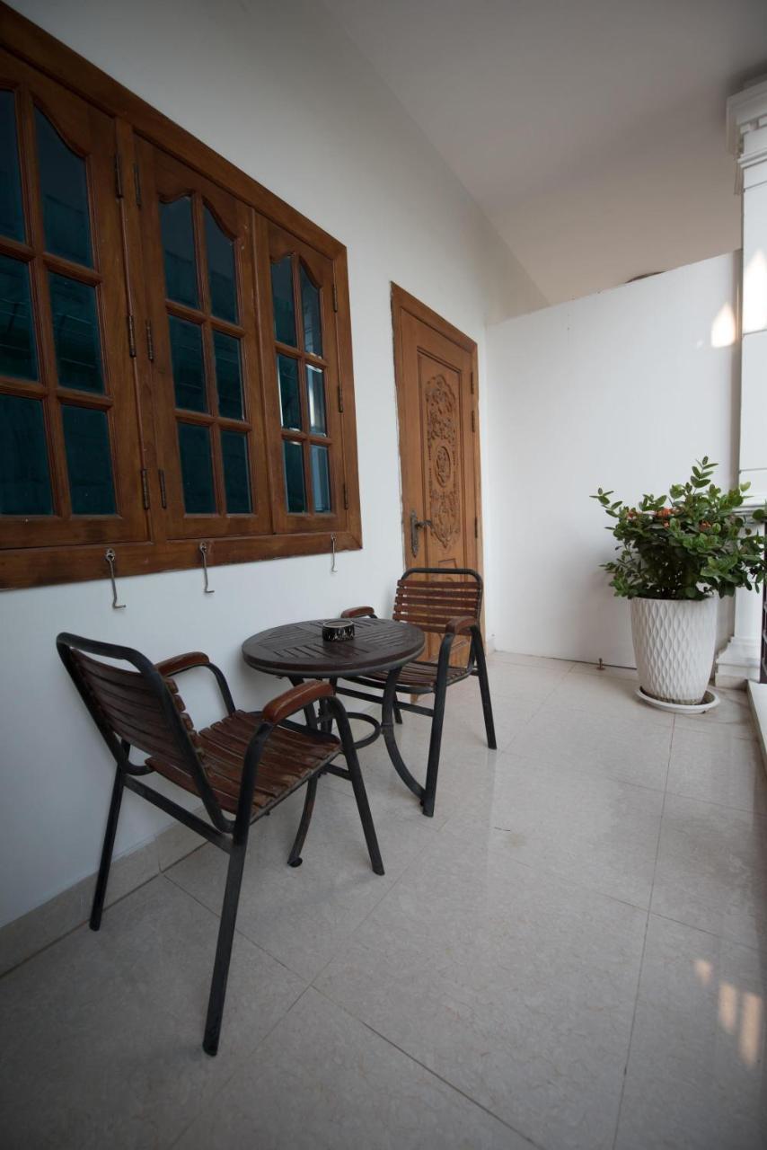 Homesyn Hotel Phnom Penh Exterior foto